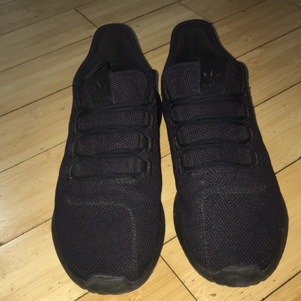 Adidas tubular shadows